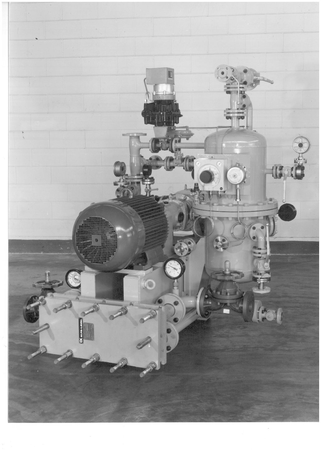 Garo liquid ring compressor old picture 1988
